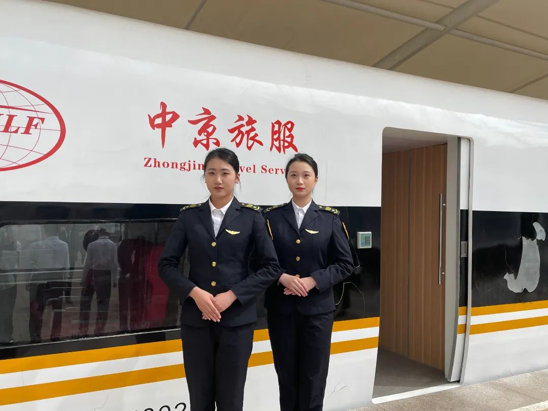 f7fb2da7f2aaed0f5de4234e3c86074.jpg 图片